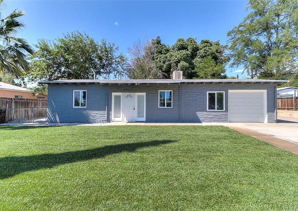 1st image of 34988 Acacia Ave