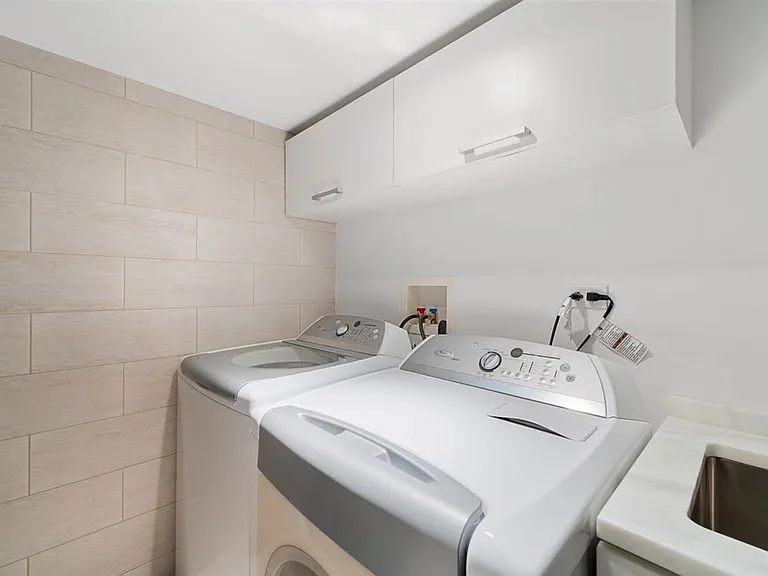 Laundry Room Cabinet
