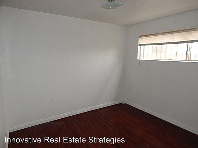1st image of 409 W Adams Ave APT 003