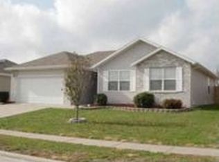 729 S Hazelnut Ave, Springfield, MO 65802