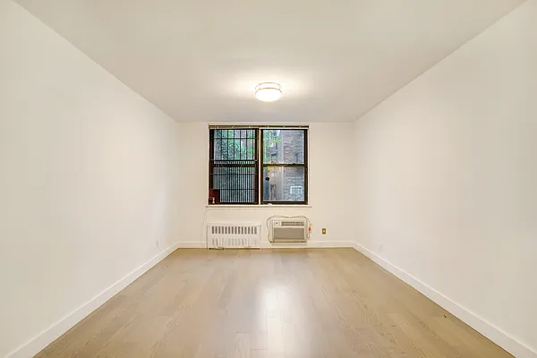 Rented by Algin Management | media 11