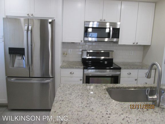5th image of 4385 Pembrook Village Dr