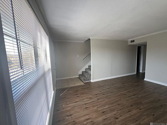 4th image of 10286 W Winston Ave APT 15
