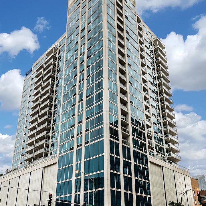 1st image of 757 N Orleans St APT 708