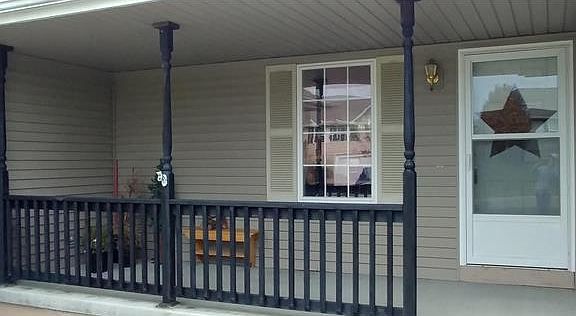 2nd image of 18608 Woodruff St