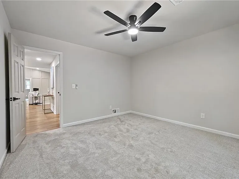 4246 Nora Ln — Photo 19