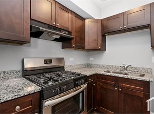 7125 S East End Ave #1, Chicago, IL 60649
