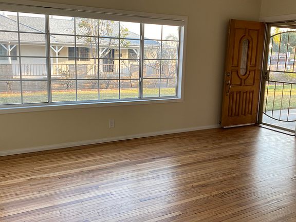 2nd image of 8212 De Garmo Ave