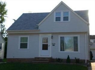 5236 Roseside Dr, Parma, OH 44134