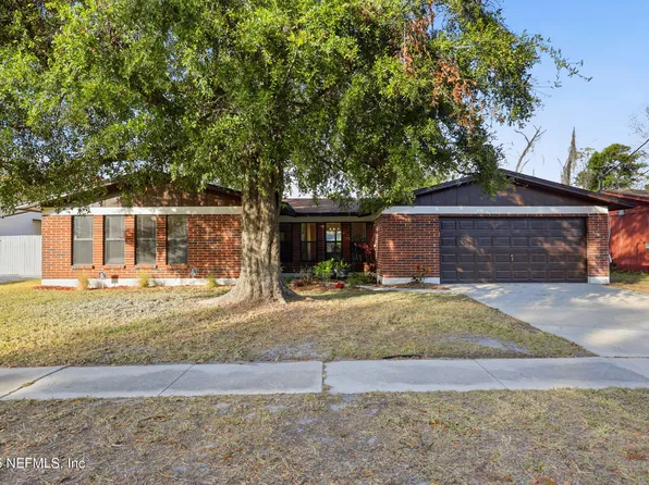 521 CLERMONT Avenue S, Orange Park, FL 32073