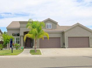 8829 Harding Hall Dr, Elk Grove, CA 95624