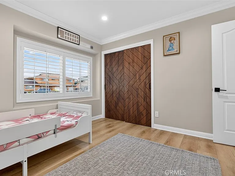 16751 Londelius St — Photo 38