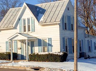 514 Decatur St, Barry, IL 62312