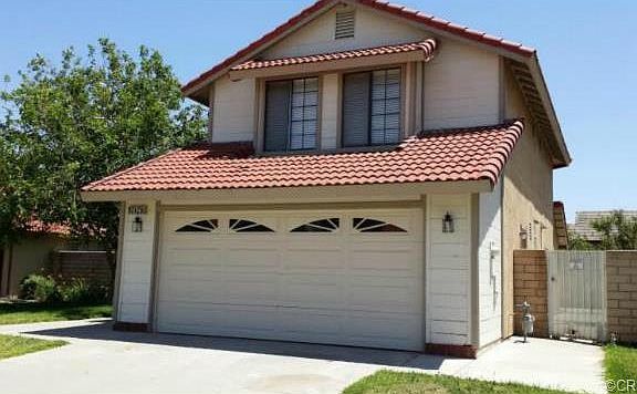 3rd image of 16945 Los Cedros Ave