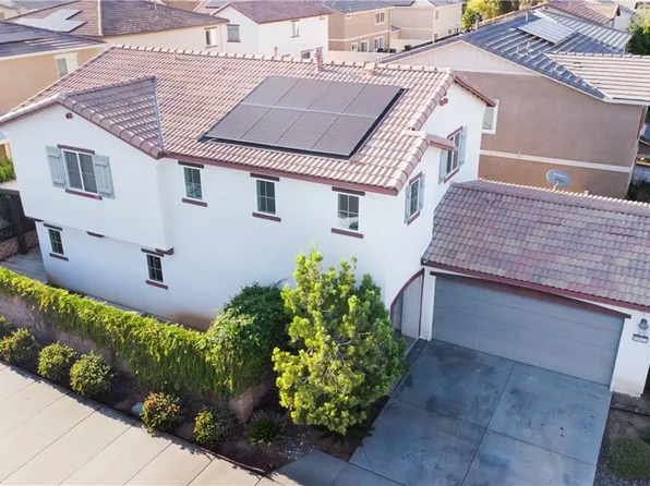 10427 Peregrine Pl, Moreno Valley, CA 92557