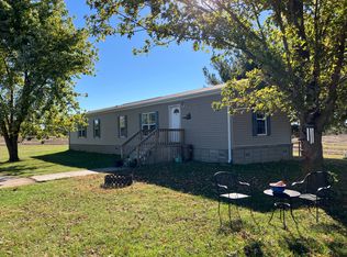 16385 Highway D, Clarksville, MO 63336