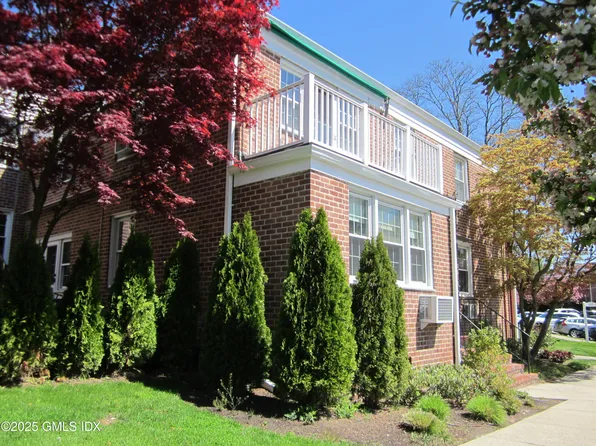 2 Putnam Park, Greenwich, CT 06830