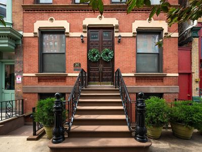 267 Grove St APT 1R, Jersey City, NJ, 07302