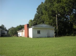 3710 Brady St, Greensboro, NC 27401