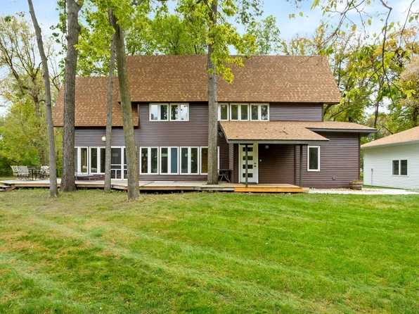 7411 Elm Ct, Horace, ND 58047