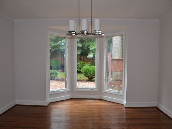 Dining Room w/Bay Windows