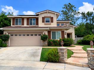 7535 Cloverhill Dr, Highland, CA 92346