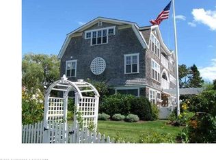 5 Valley Ave, Kennebunk, ME 04043