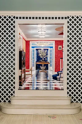 Sold by Modlin Group | media 9