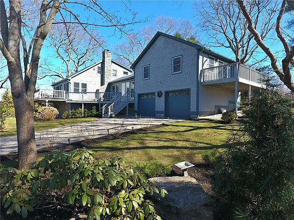 2nd image of 304 Winchester Dr