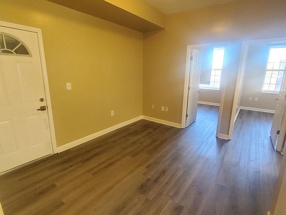 4th image of 5127 30th St #2E-F