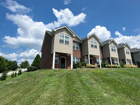 2nd image of 2904 Misty Creek Way