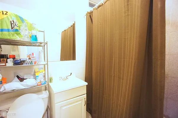 Rented by Citi Habitats | media 22