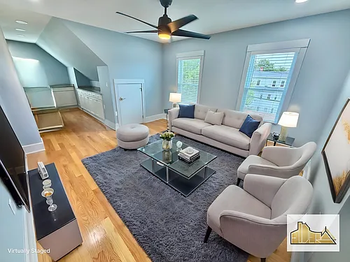 162 Salem St #3 Photo 1