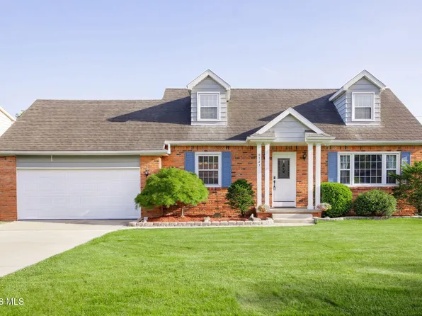 6727 Sue Ln, Maumee, OH 43537