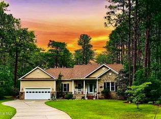 354 N Hills Dr, Southport, NC 28461