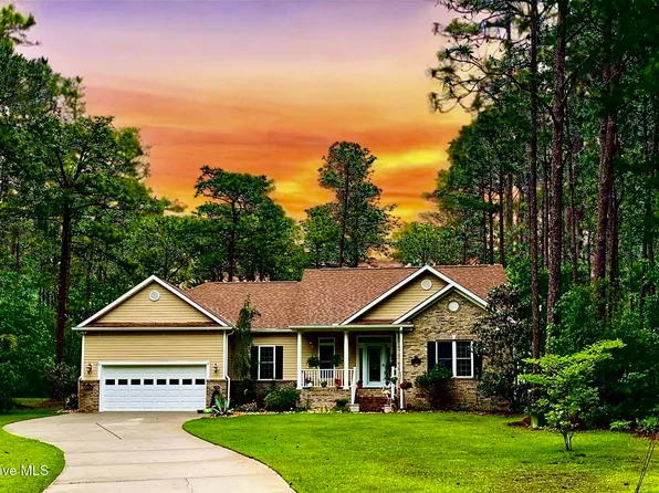 354 N Hills Drive, Southport, NC 28461