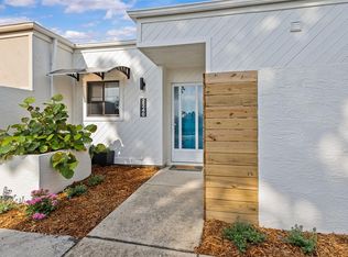 2240 Pinewood Villas Dr, Holiday, FL 34691