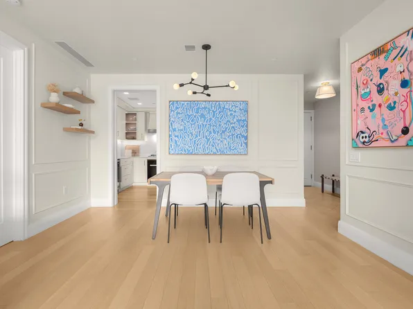 200 East 83rd Street image 7 of 25