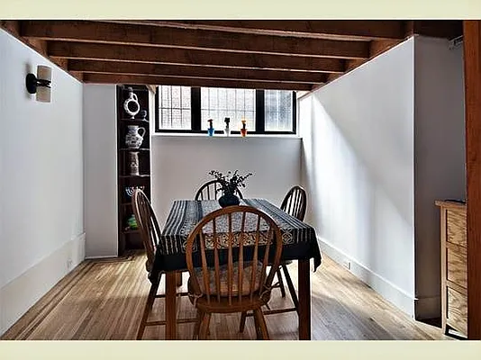 Sold by Stribling | media 17