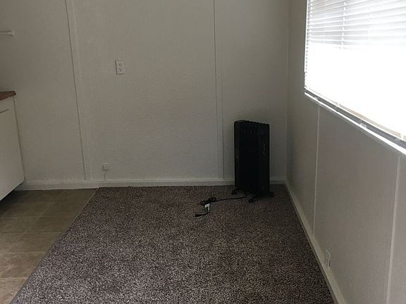 2nd image of 4070 Railroad Ave APT 4