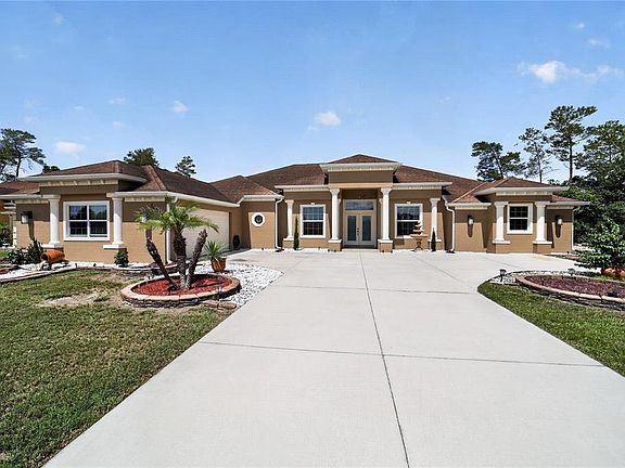 3rd image of 10202 SW 41st Ter