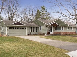 300 Grove Pl, Hopkins, MN 55343