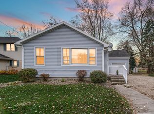 2612 Hart Rd, Highland, IN 46322