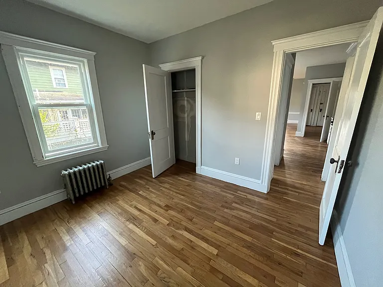 16 Verona St #1R — Photo 6