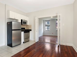 131 Thompson St APT 5A, New York, NY 10012