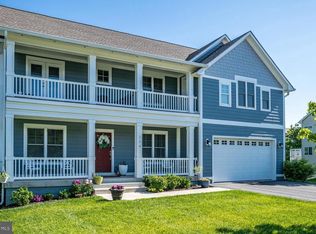 116 Madison Ridge Ln, Herndon, VA 20170