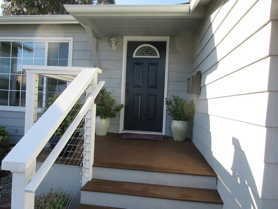 1st image of 104 Village Ln