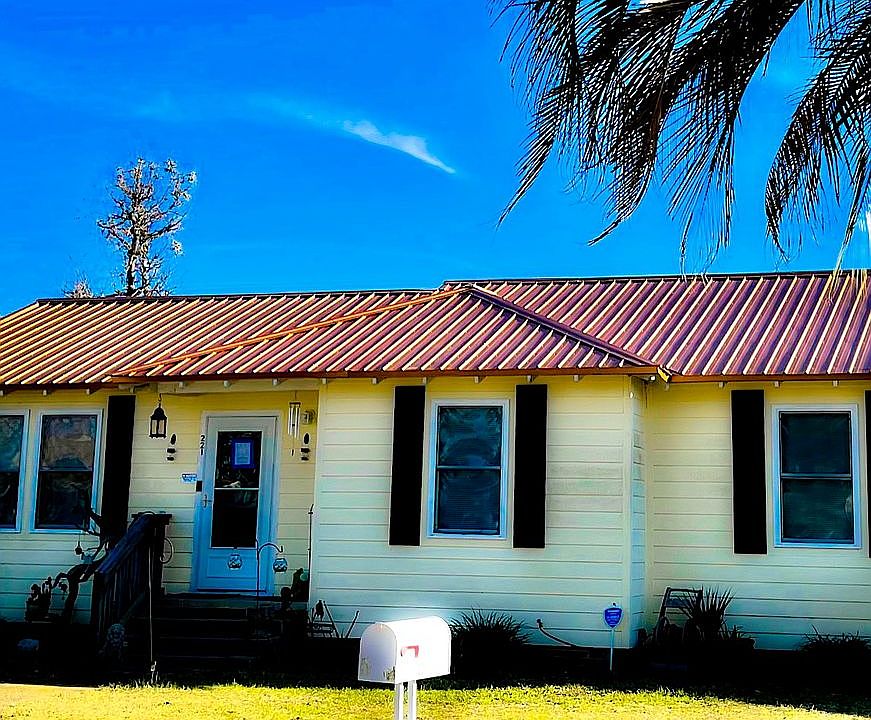 2nd image of 221 Bryant Rd