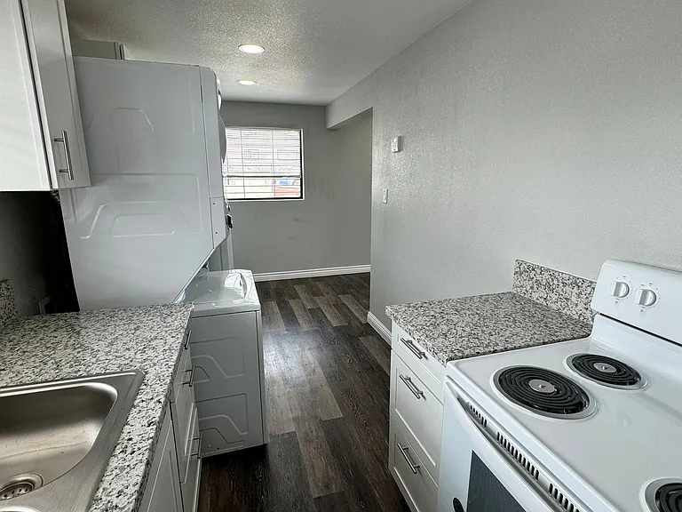 508 N 15th St — Photo 7