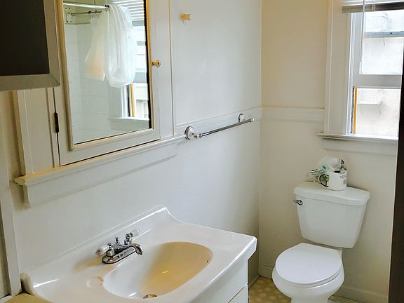 Full Bath